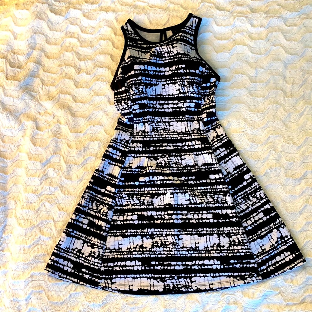 Black & white dress with small cut out back